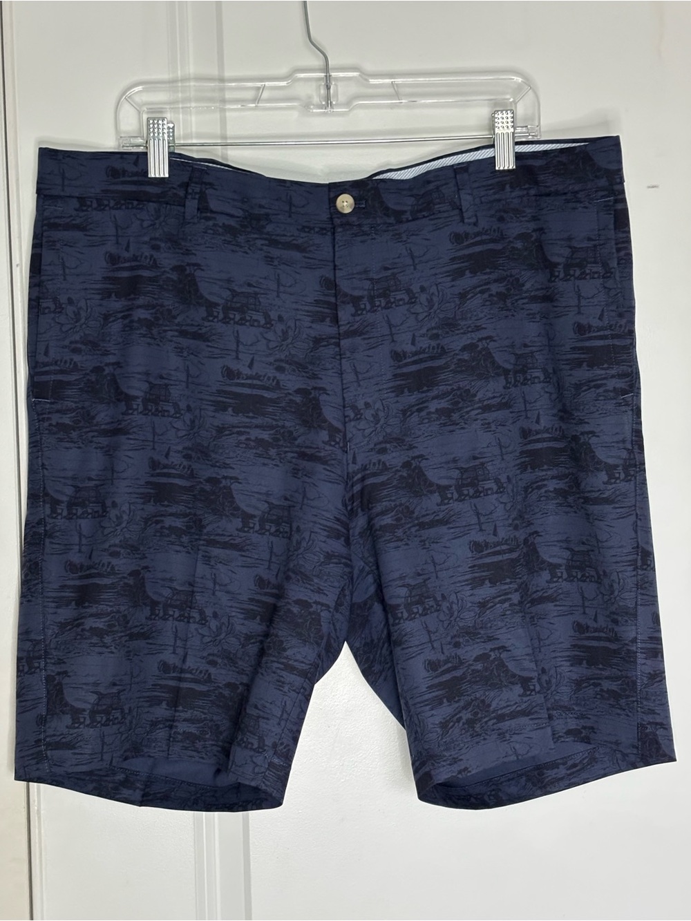Peter Millar Navy Tropical Print Flat Front Performance Golf Casual Shorts 38